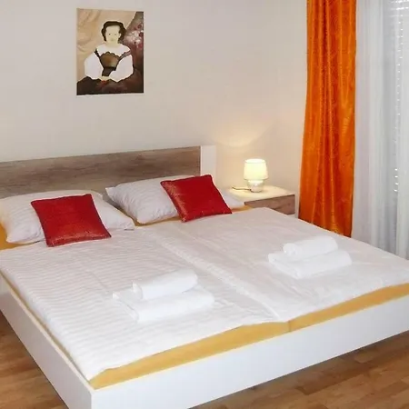 Apartment Lantana Sutomiscica - Cin05013-Dyb *